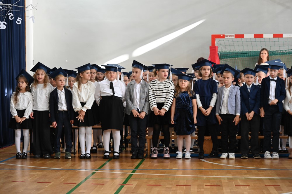 Ślubowanie pierwszoklasistów w SP nr. 5 (25)