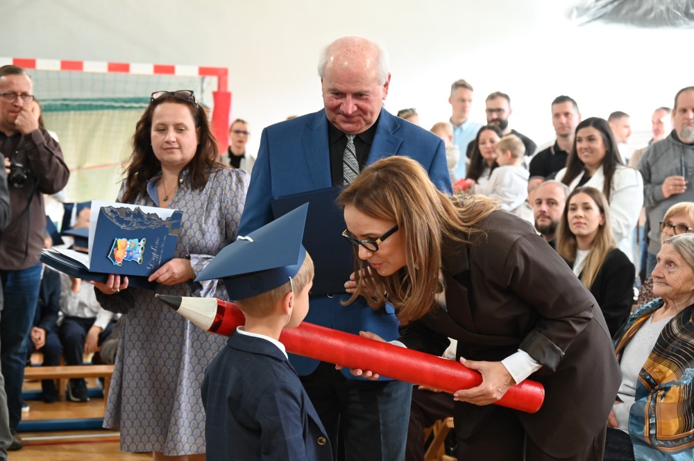 Ślubowanie pierwszoklasistów w SP nr. 5 (32)